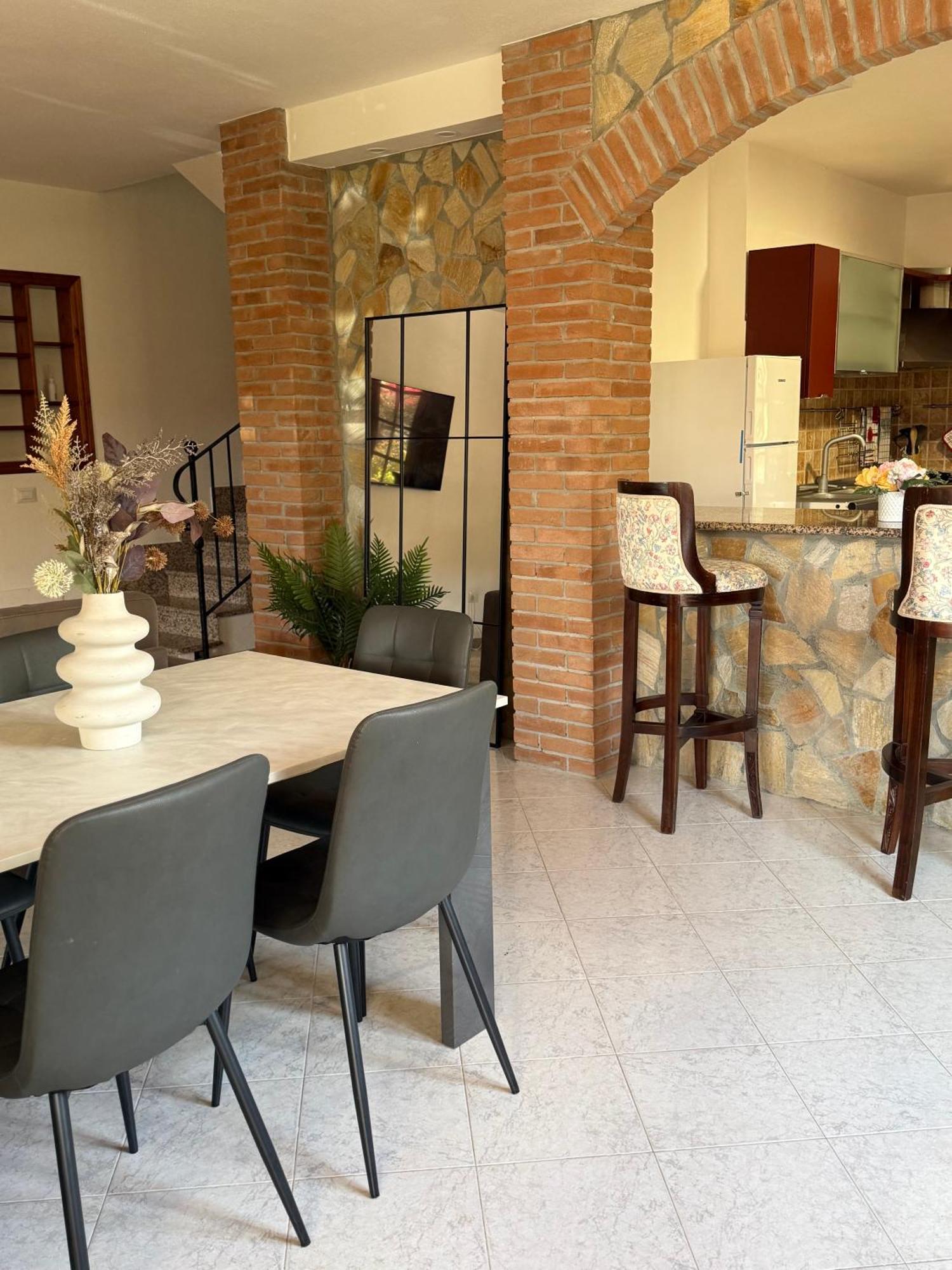 Lovely Home 5 Min Walk To The Beach, 3 Bedrooms Ample Outdoor Relax And Wifi Capitana Exterior foto